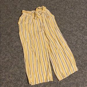 Hollister Co. Ultra High Rise Culotte Pants